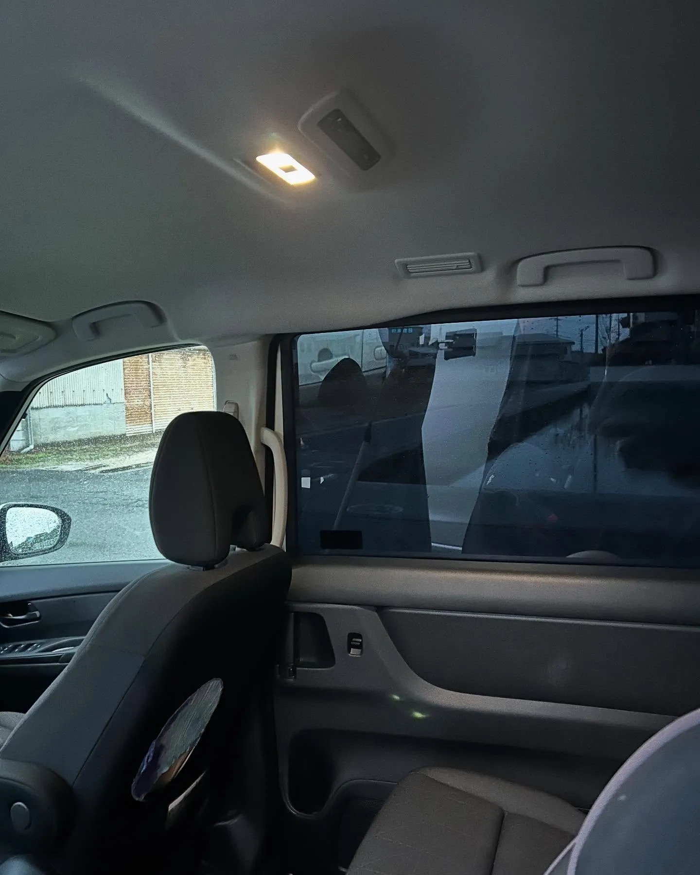 C28型　日産セレナ　ガラスフィルム施工で入庫😊✨