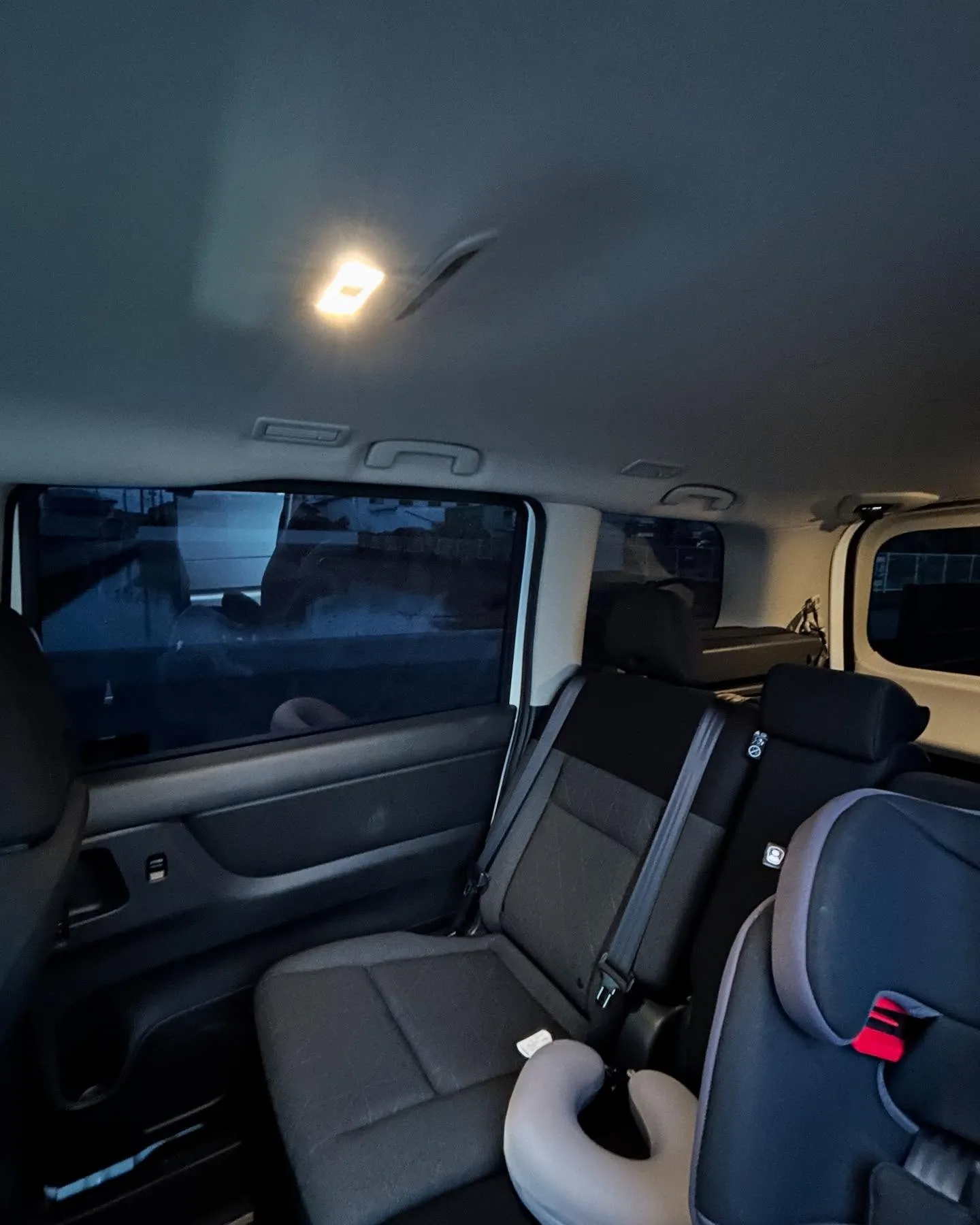 C28型　日産セレナ　ガラスフィルム施工で入庫😊✨