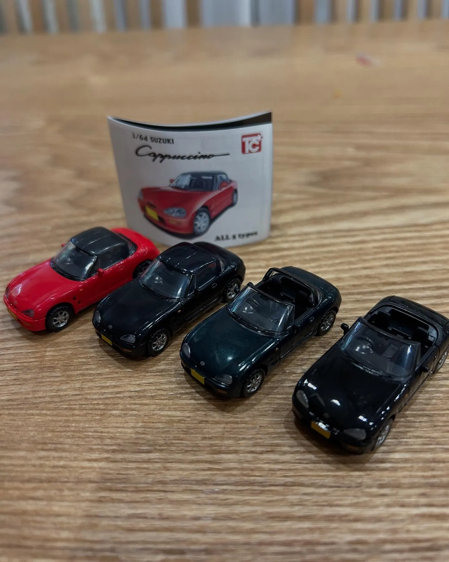 トイズキャビン　1/64 スズキ　カプチーノGETです✨