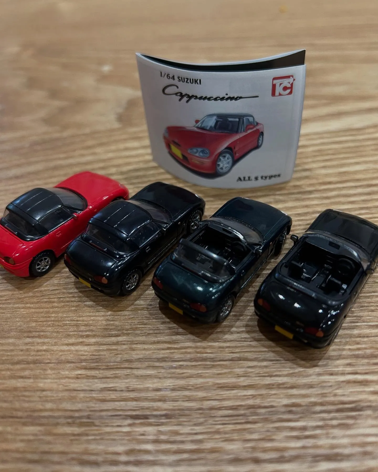 トイズキャビン　1/64 スズキ　カプチーノGETです✨