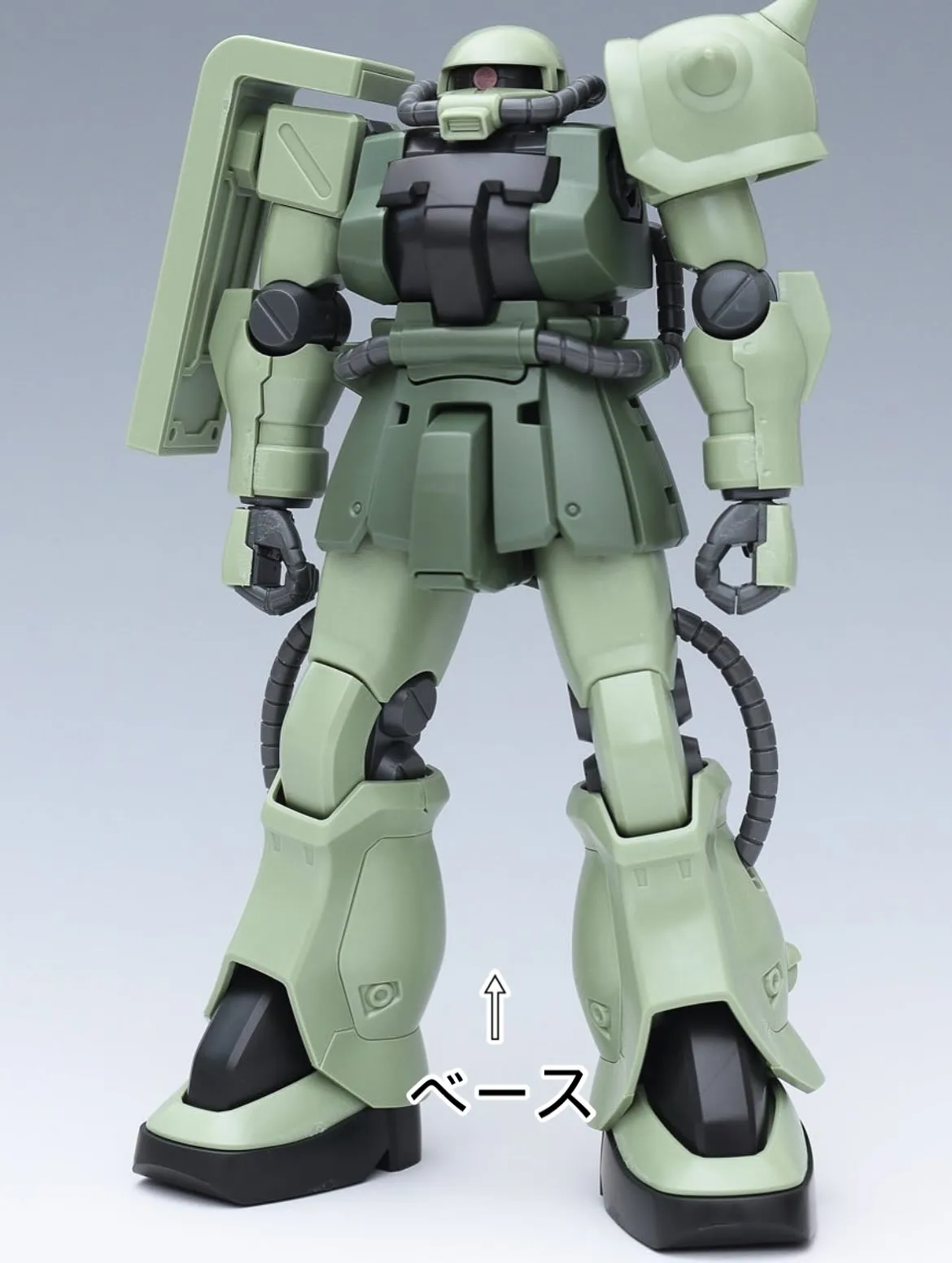 ガンプラ　HG ザクⅡ 頂きました✨