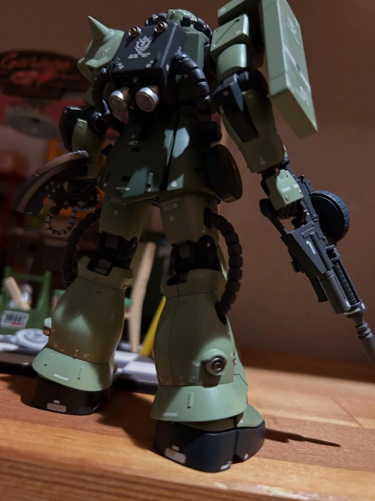 ガンプラ　HG ザクⅡ 頂きました✨