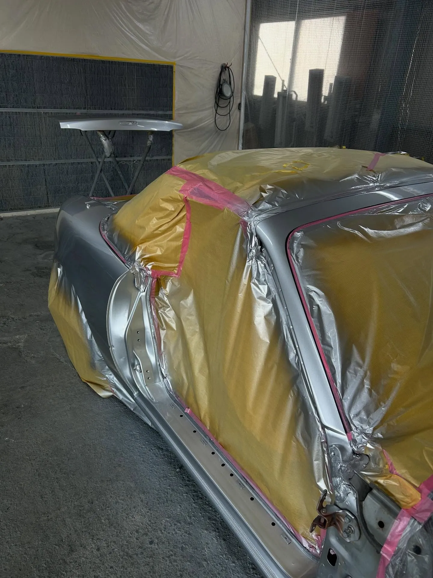 マツダ　アクセラ車検入庫🚗ダイハツ　タントカスタムが鈑金修理...