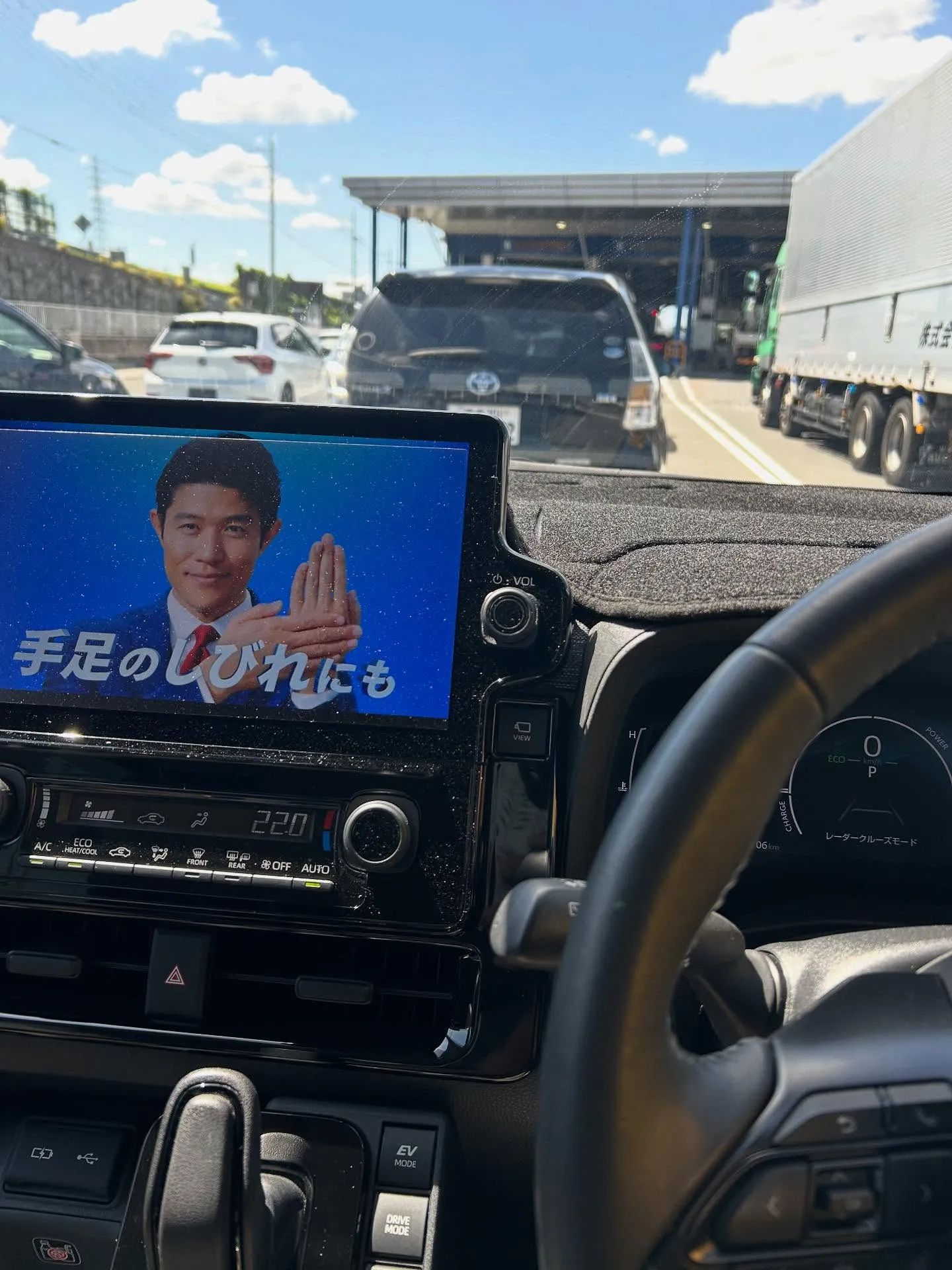 トヨタ　10系シエンタハイブリッド登録完了🚙スイフトスポーツ...