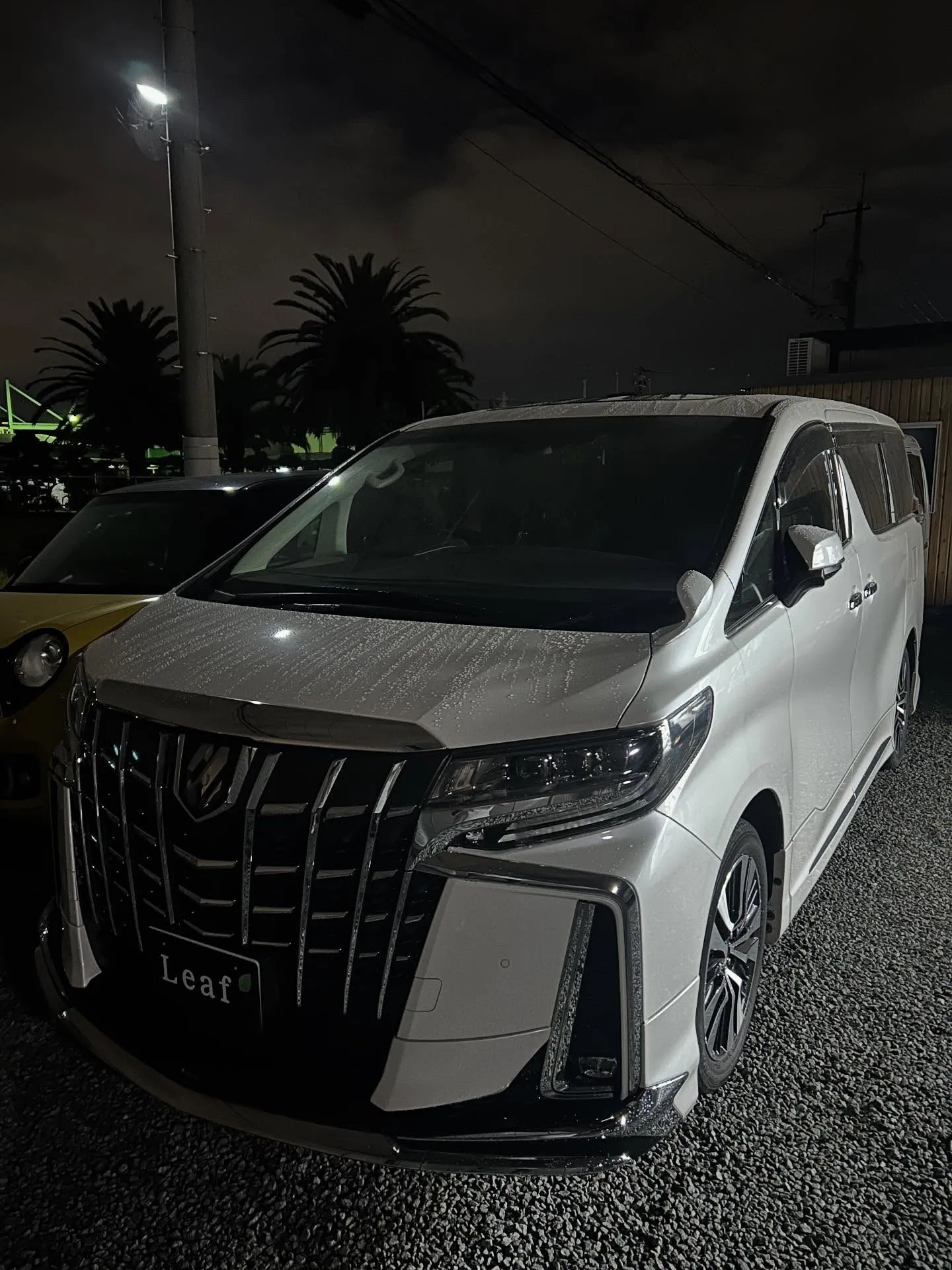 DA16T スズキ キャリー　30系アルファード　鈑金入庫🚙