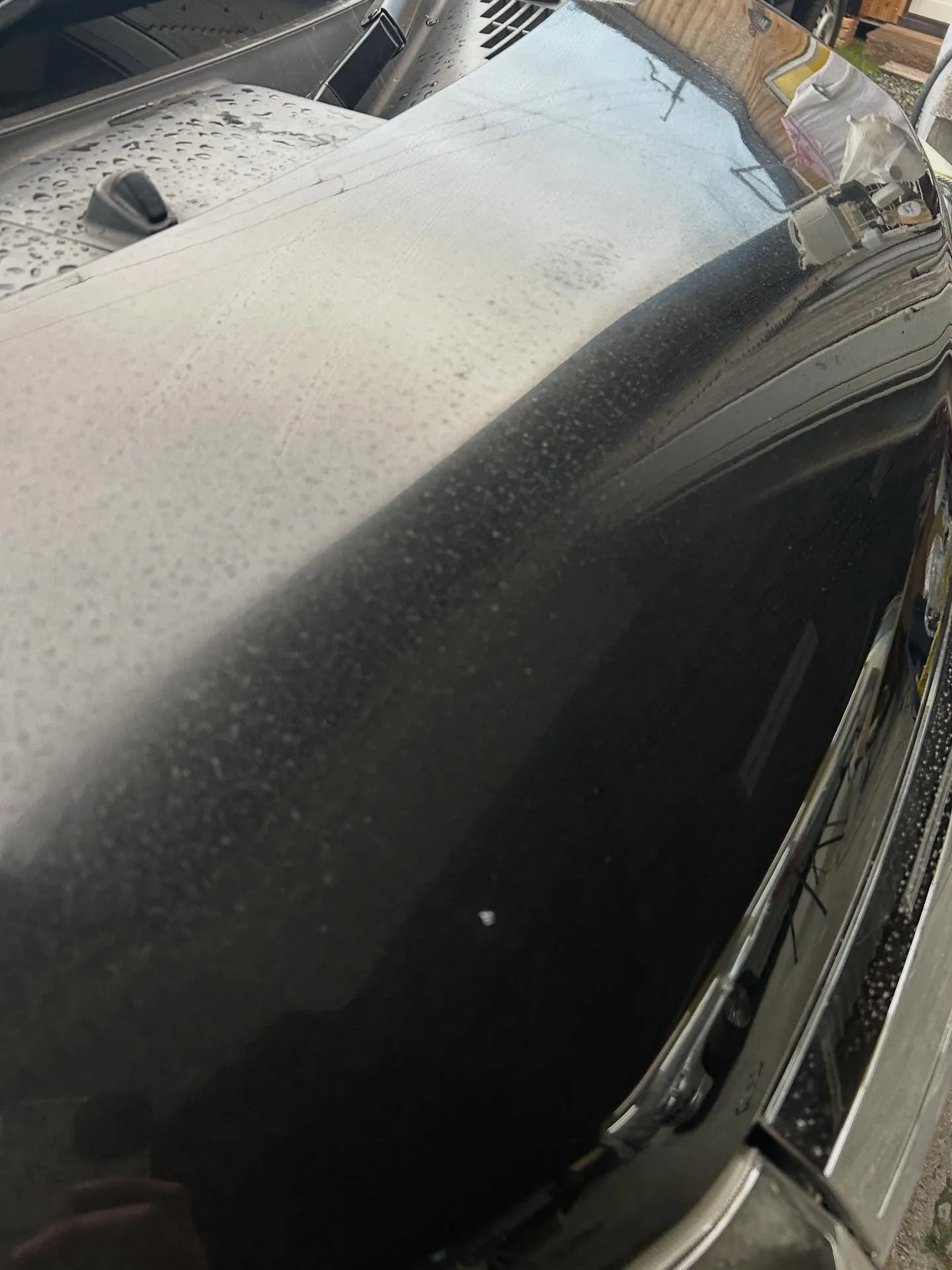 トヨタ　ルーミー　ボンネット修理🚙