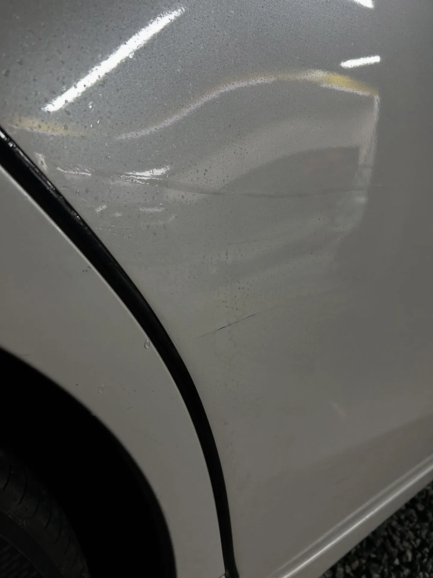 トヨタ　プリウスa 鈑金修理🛠️ 