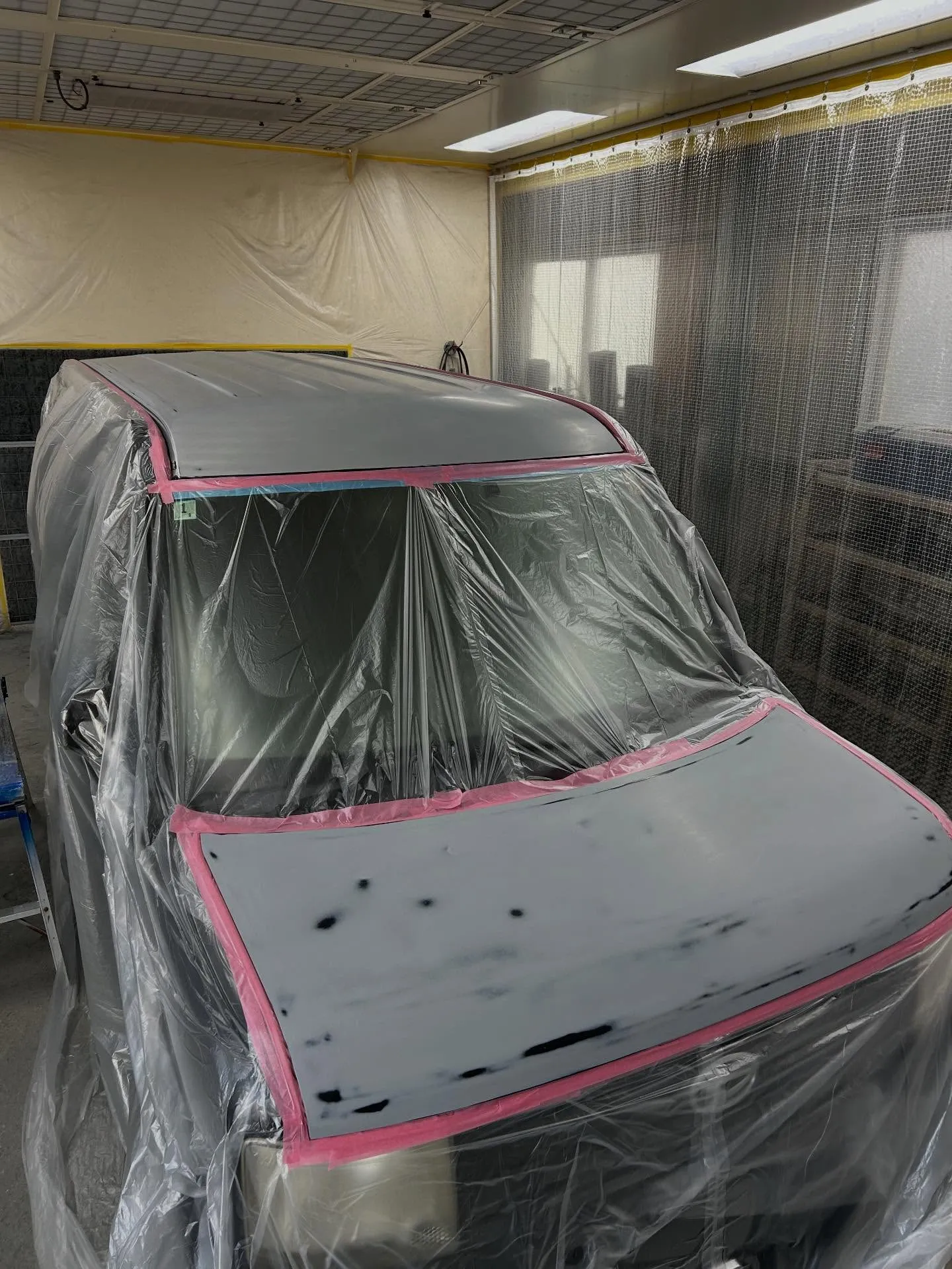 ムーヴコンテ塗装完了　カローラツーリング入庫🚗