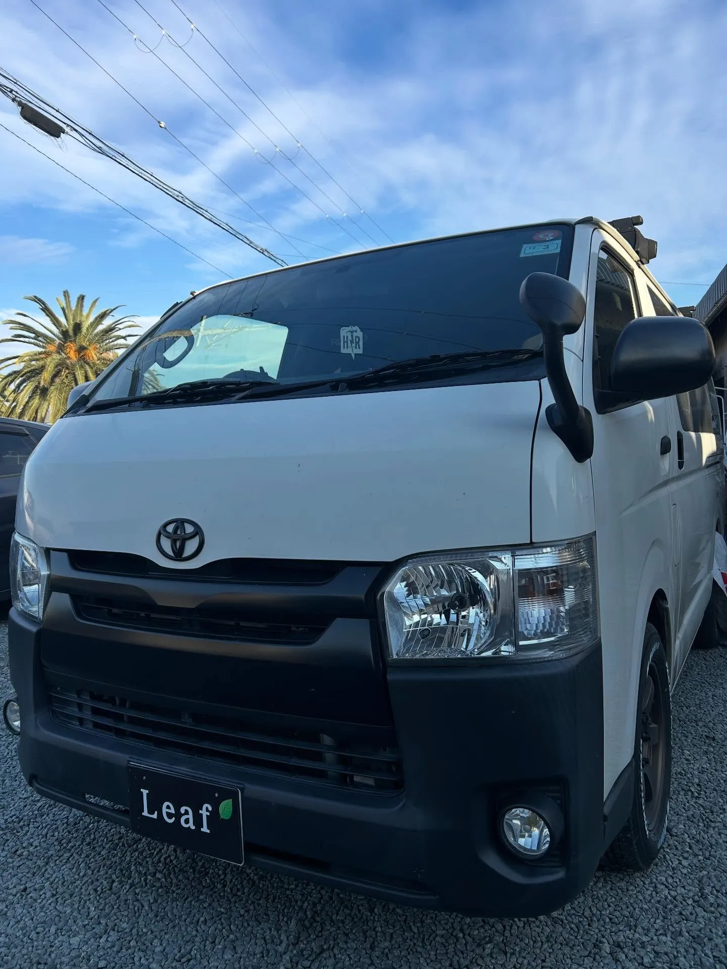 ハイエース　鈑金入庫🛠️