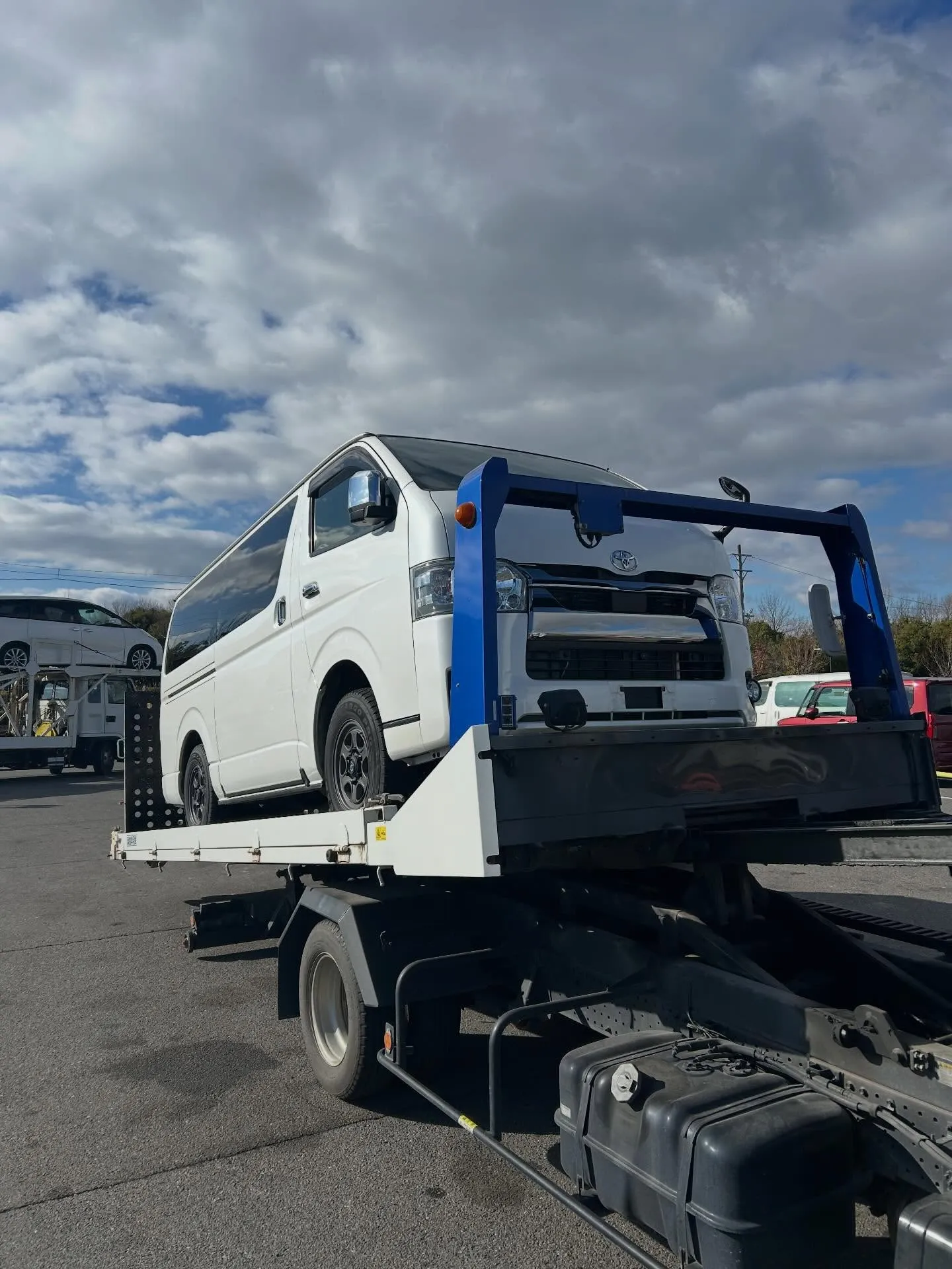 フリード　レッカー依頼🛻