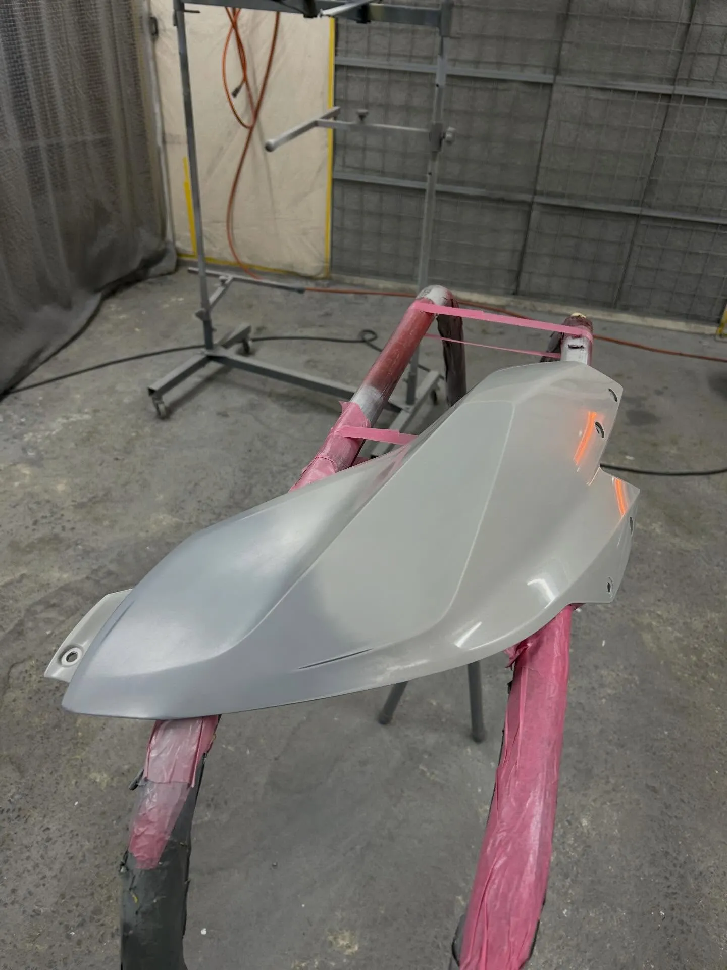 いすゞ　エルフ車検入庫🛻