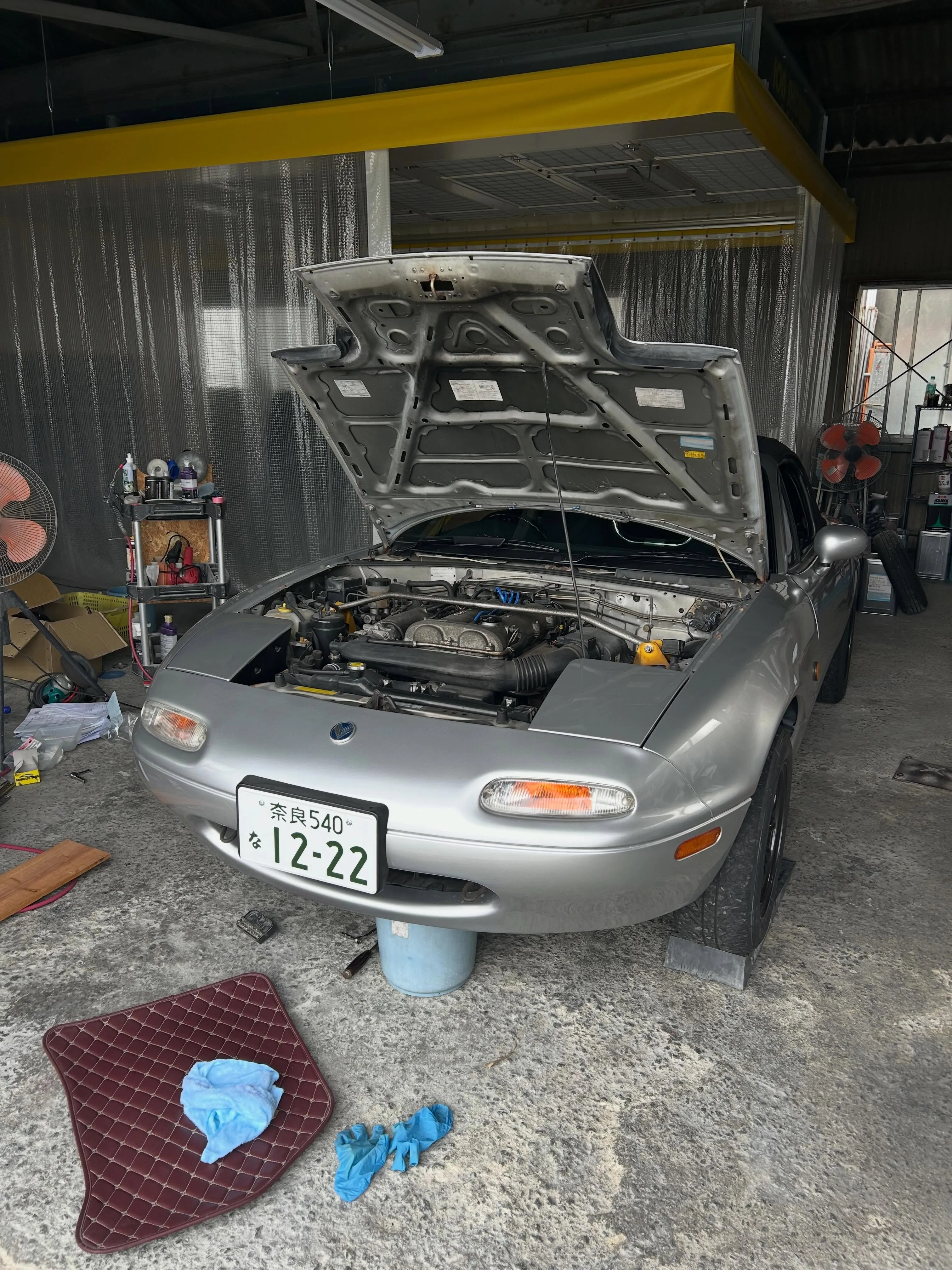 ハイエース 車検入庫✨