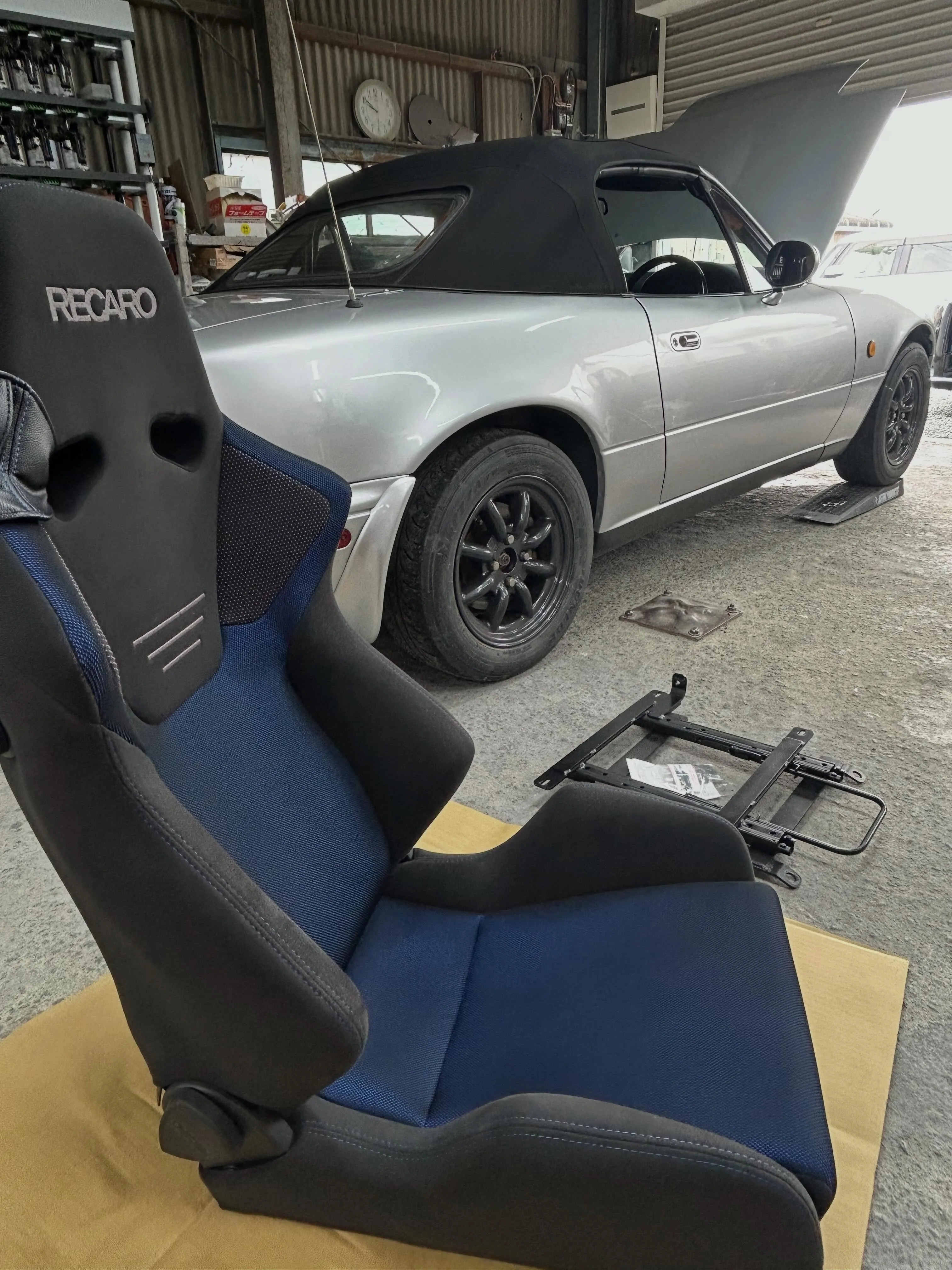レカロ SR6取付け💺