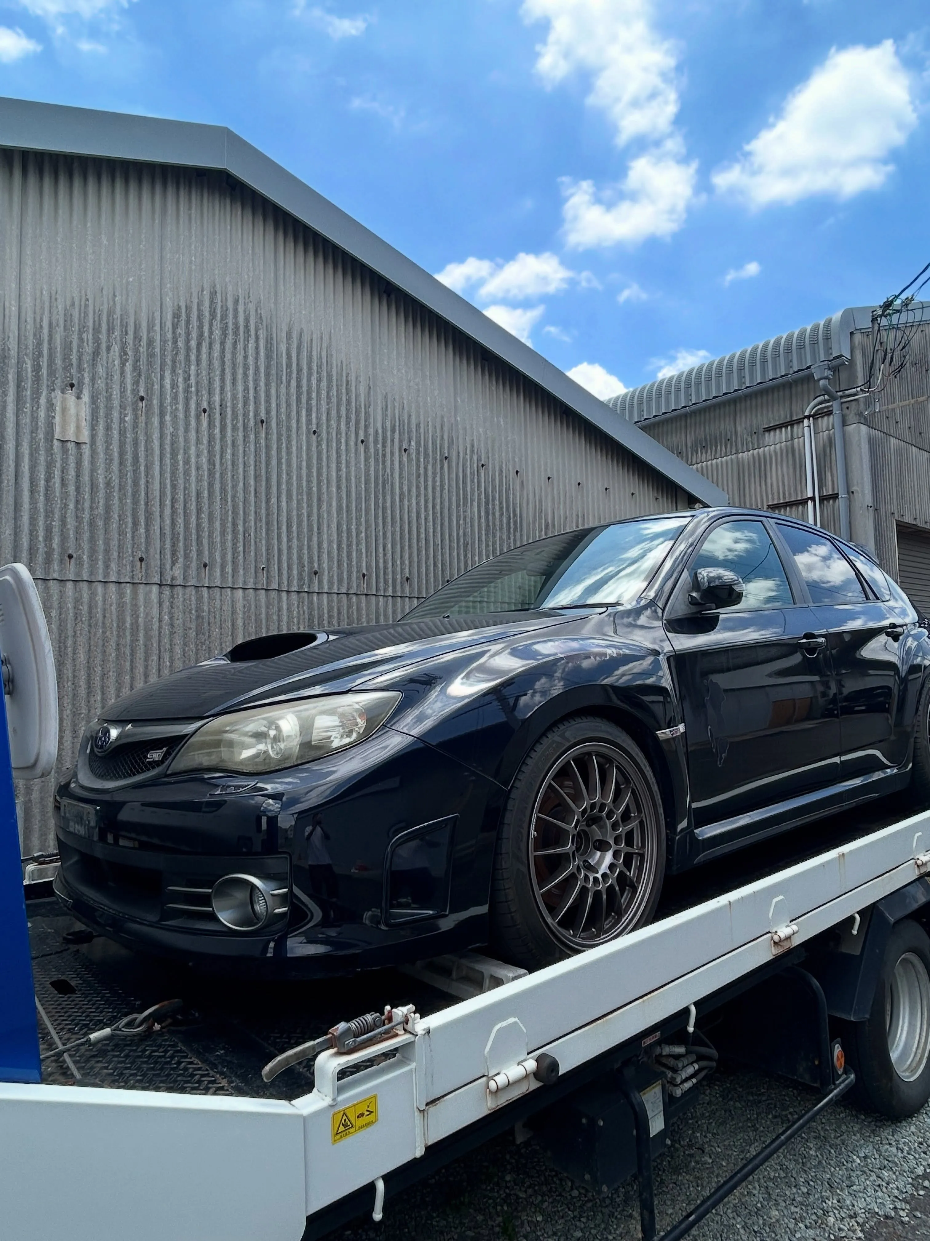 インプレッサWRX STIのご紹介🚙